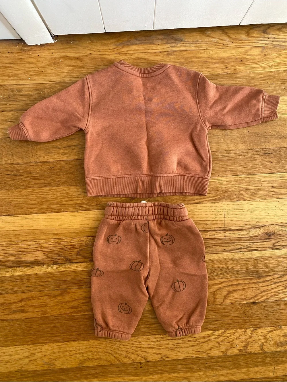 Little Co. by Lauren Conrad Halloween Pumpkin Sweatshirt & Jogger Set | 6M
